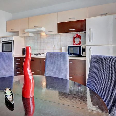 Lina Appartement Pula Buitenkant foto