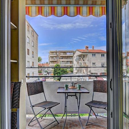 Lina Appartement Pula Buitenkant foto